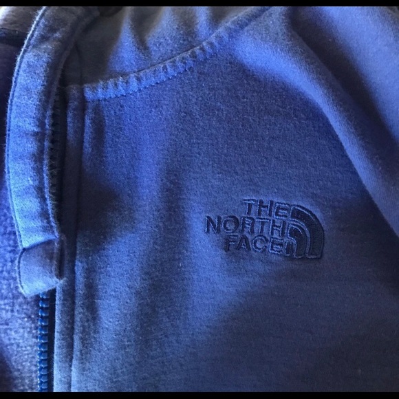 North Face Hoodie - Picture 5 of 6